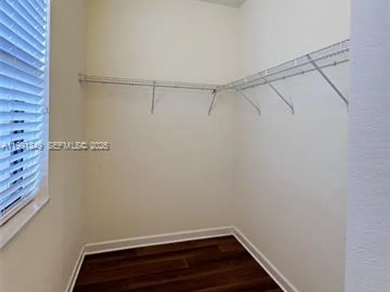 422 SE 34th Ter #0 — Photo 37