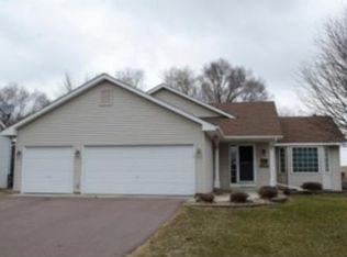 975 Ridge St, Jordan, MN 55352