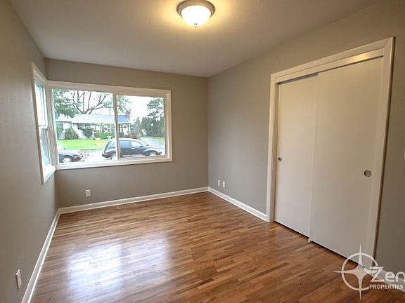 4th image of 500 Tampa Way