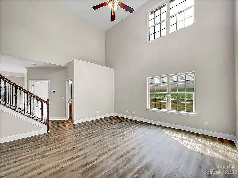 818 Brooke Nicole Pl — Photo 2