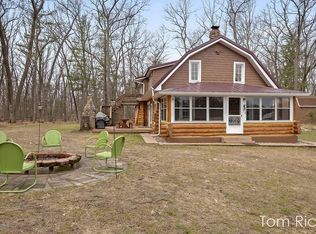 10556 N Cordelia Ave, Bitely, MI 49309