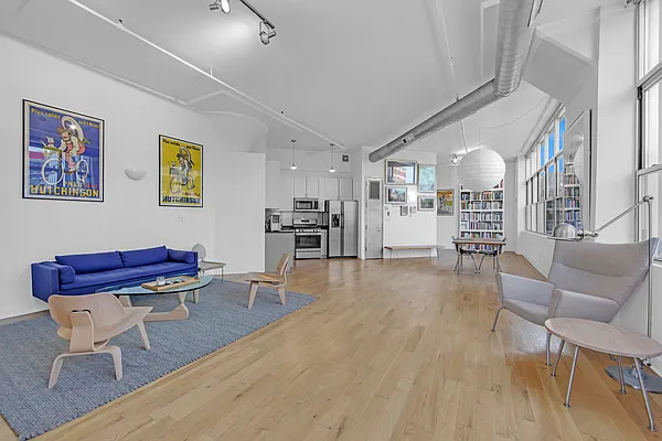 Living room, photo 7