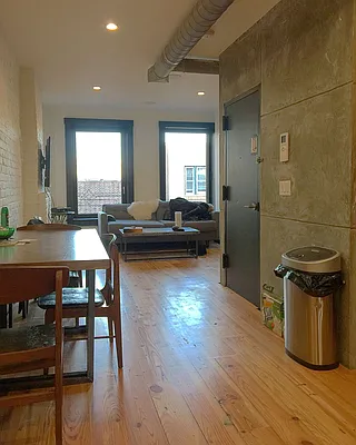 Rented by Fifth & Forever LLC | media 20