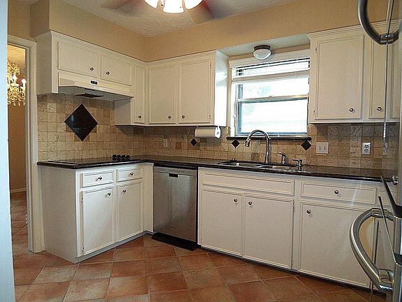 Updated with stainless appliances.