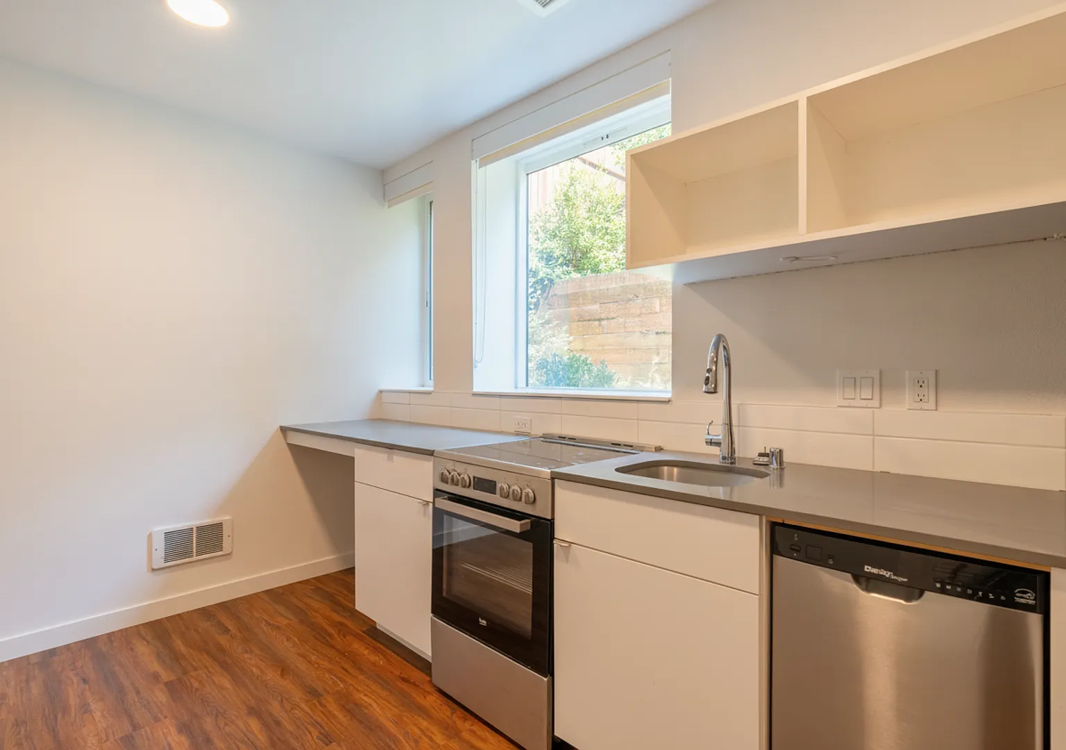 Thomas Street Lofts — Photo 1