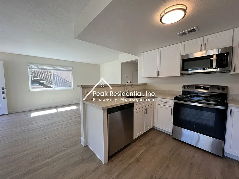 Gardenside Apartments — Photo 35