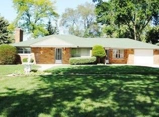 8040 W Forest Home Ave, Greenfield, WI 53220