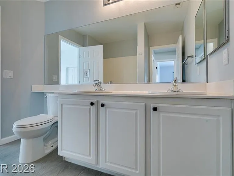 8111 Desert Cloud Ave — Photo 35