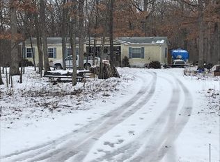 3979 Highway T, Clark, MO 65243