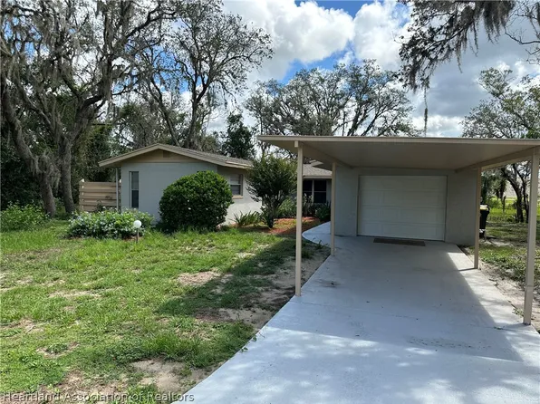 718 Lake Sebring Blvd, Sebring, FL 33870