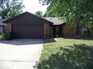 3129 Del Rey Dr, Midwest City, OK 73110