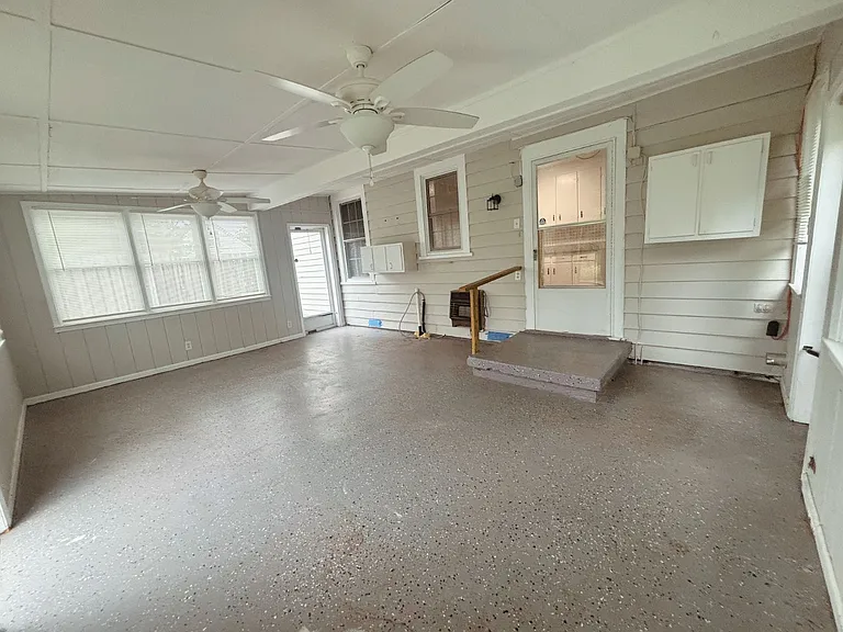 117 Southern Ave — Photo 17