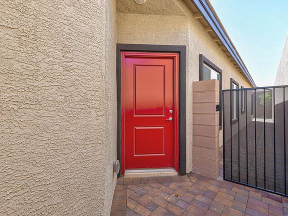 5th image of 9660 W Raven Ave