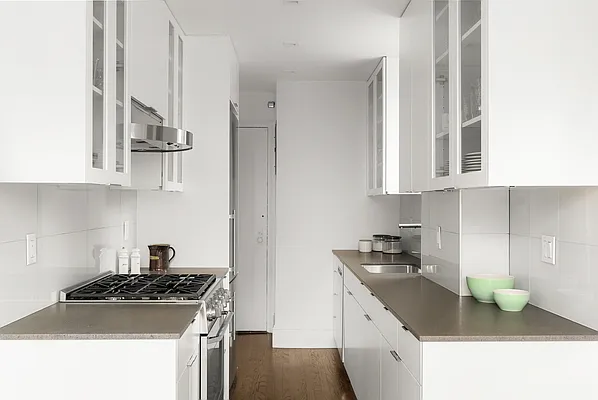 Sold by Compass | media 14