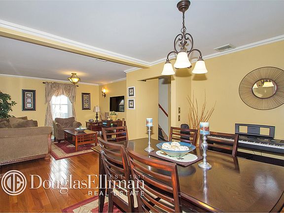 5th image of 131 Butler Blvd