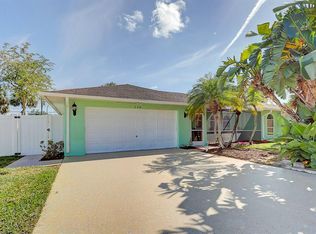 238 SW Grove Ave, Port Saint Lucie, FL 34983