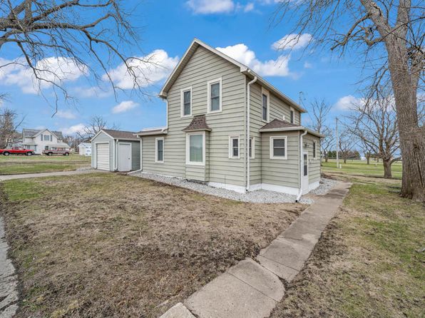 308 Pine St, Williams, IA 50271