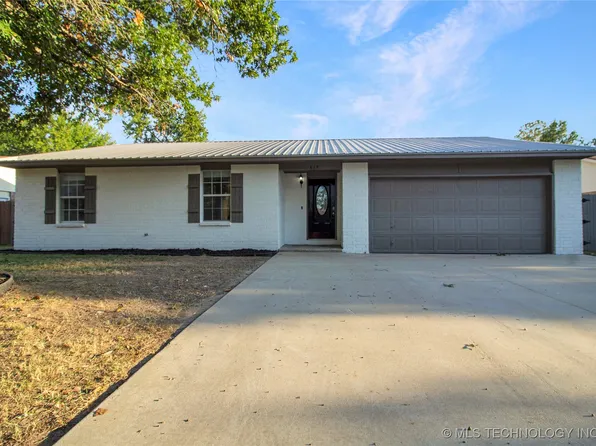 618 E 138th Pl, Glenpool, OK 74033