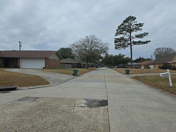 5th image of 108 Dewald Ln