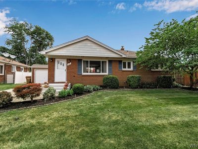 24 Vern Ln, Cheektowaga, NY, 14227