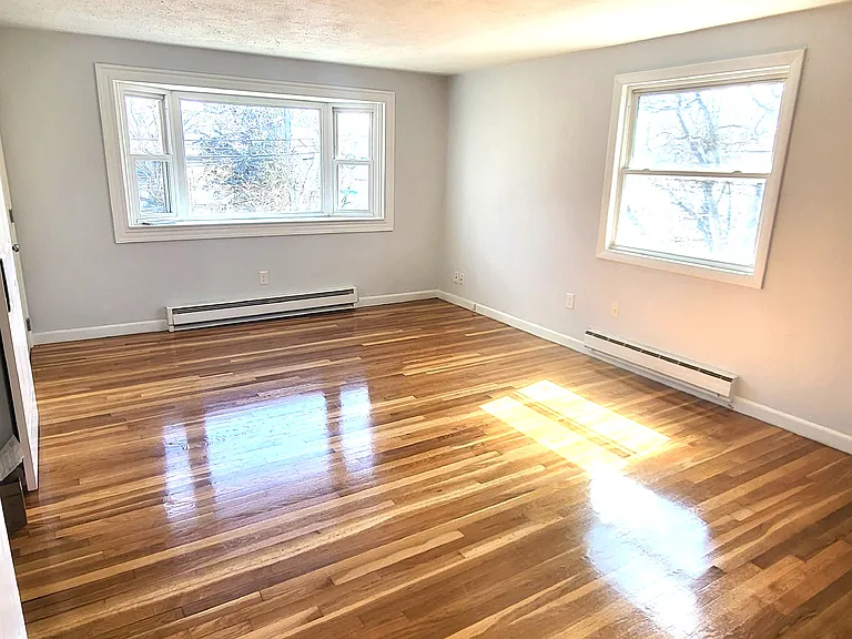 169 Wood Ave #2 — Photo 5
