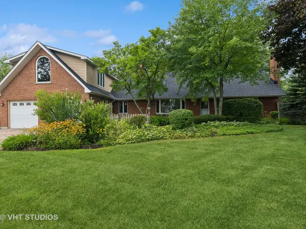 39390 N Winchester Rd, Wadsworth, IL 60083