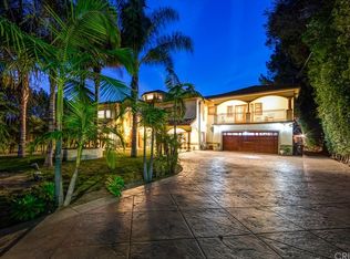 13138 Magnolia Blvd, Sherman Oaks, CA 91423