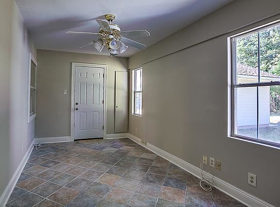 5th image of 7539 Bear Cave Dr