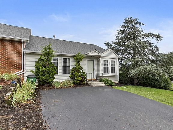 4th image of 115 Darci Dr SE