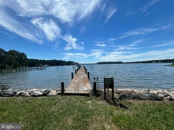 7510 Quaker Neck Rd, Bozman, MD 21612