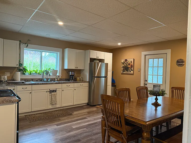 61 Ridgeland Ave #1 — Photo 5