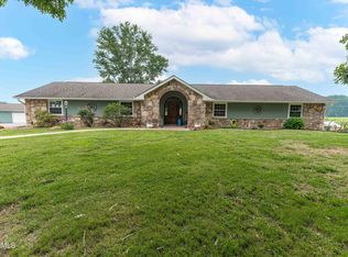7735 Steekee Creek Rd, Loudon, TN 37774