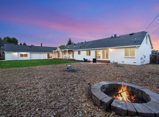 1495 Crystal Dr, Hillsborough, CA 94010