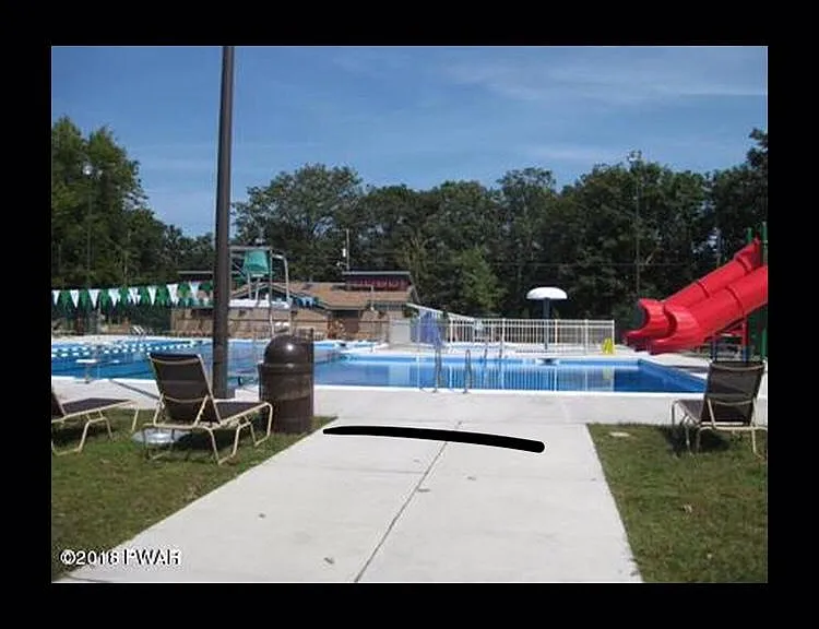 POOL SLIDE