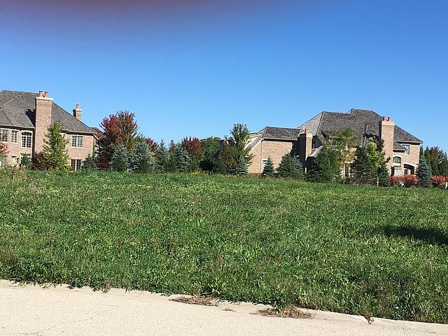 1st image of 21100 W Summerfield Ct