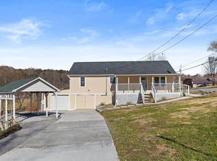 544 Brookhaven Dr, Kingsport, TN 37660