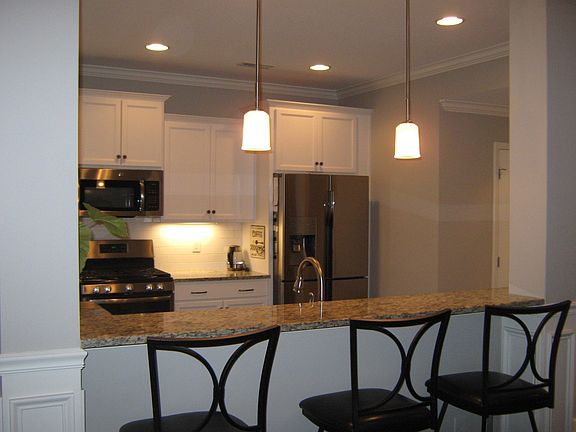 3rd image of 2212 Villa Garden Way