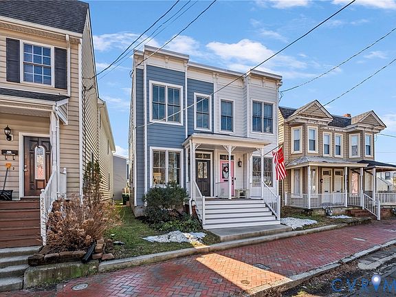 3rd image of 2219 Cedar St
