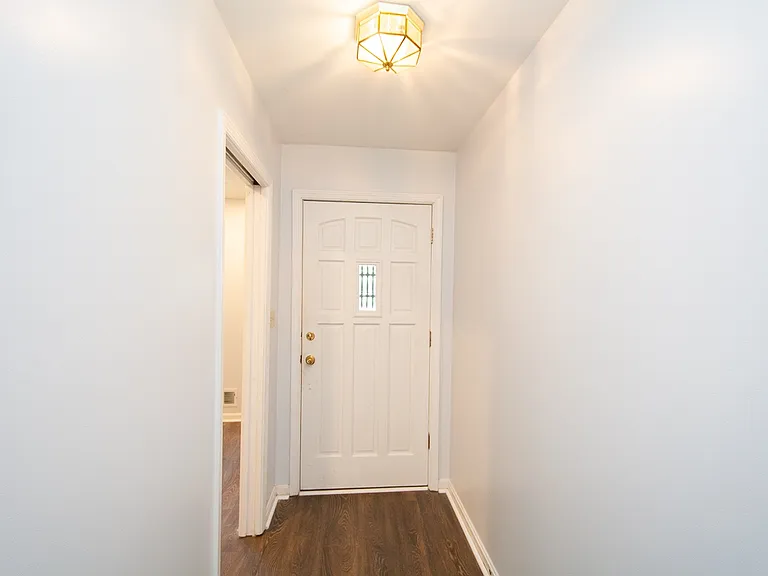 2708 Antone Pkwy — Photo 3