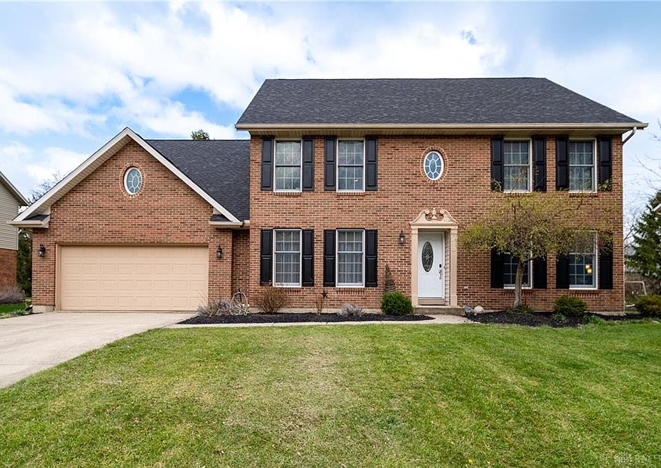 1st image of 930 Stonehenge Dr