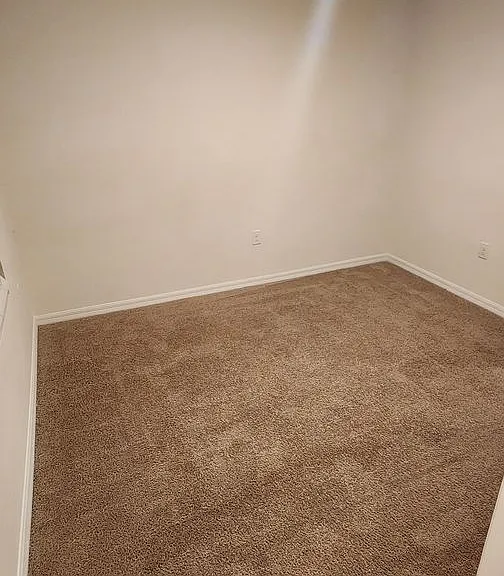 1604 Pham Dr — Photo 27