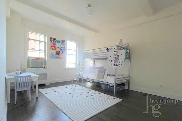 Rented by Hecht Group | media 4