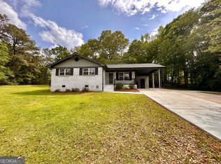 15 Laurie Ln, Covington, GA 30016
