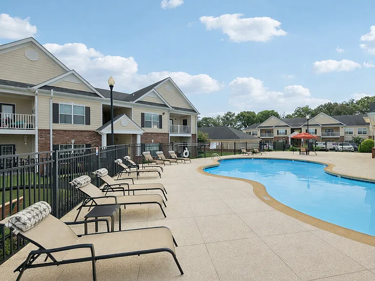 Cumberland Trace Village Apartments — Photo 58