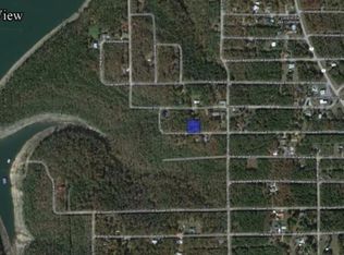 32-33 W Somonauk Dr, Lead Hill, AR 72644