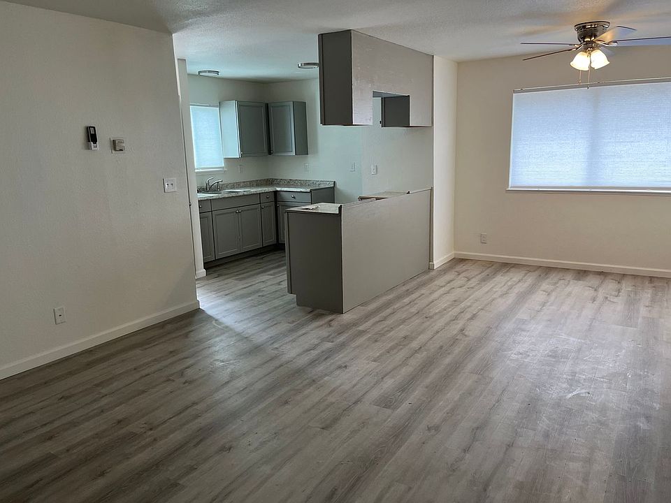 N St 4Plex 408 N St Merced, CA Zillow Apartments for Rent in Merced