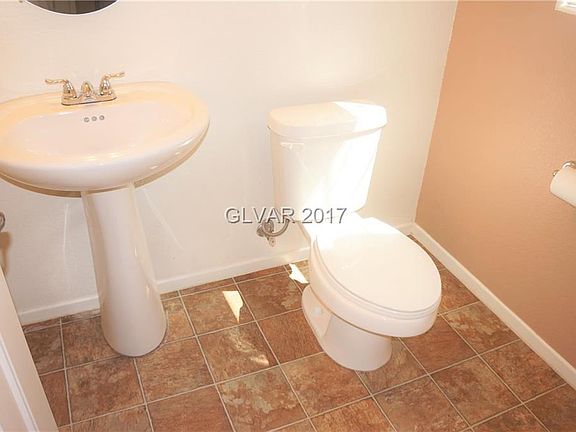 2nd image of 607 Lapford St