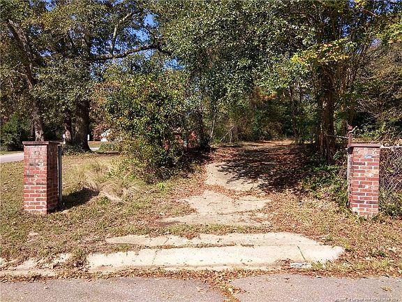 2nd image of 303 Brookwood Ave