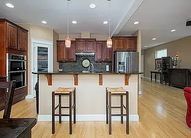 4 bed, 2.5 bath, 2175 sqft, $3,200 — Photo 4