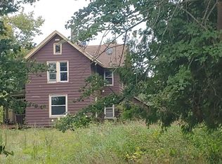 W1755 Hall Rd, Columbus, WI 53925